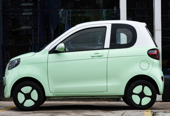 assentos de alta velocidade mini SUV elétrico do carro elétrico 2/4 de 100km/h EV