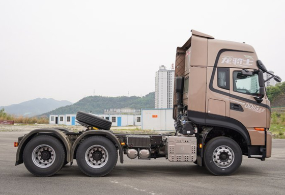 6x4 que conduz o formulário Cng resistente transporta 470hp o nível do Euro V Emssioni
