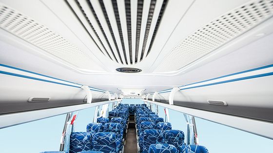 ônibus da cidade de 11M Pure Electric Diesel com a porta para fora aberta pneumática