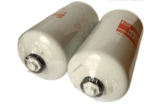 As peças de automóvel de alta qualidade do filtro de combustível FF5076 do caminhão Fleetguard abastecem o filtro para o motor diesel