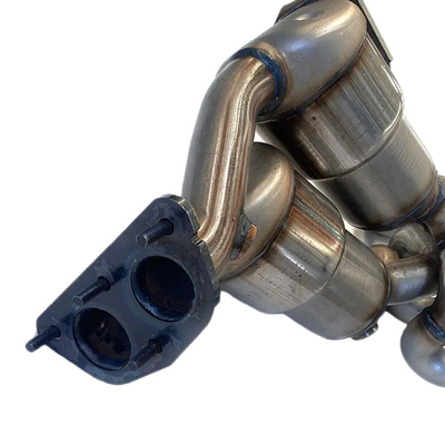 O distribuidor de exaustão CAT Exhaust Pipe Auto Engine dupla parte o conversor catalítico para BMW 3 séries E90 320I